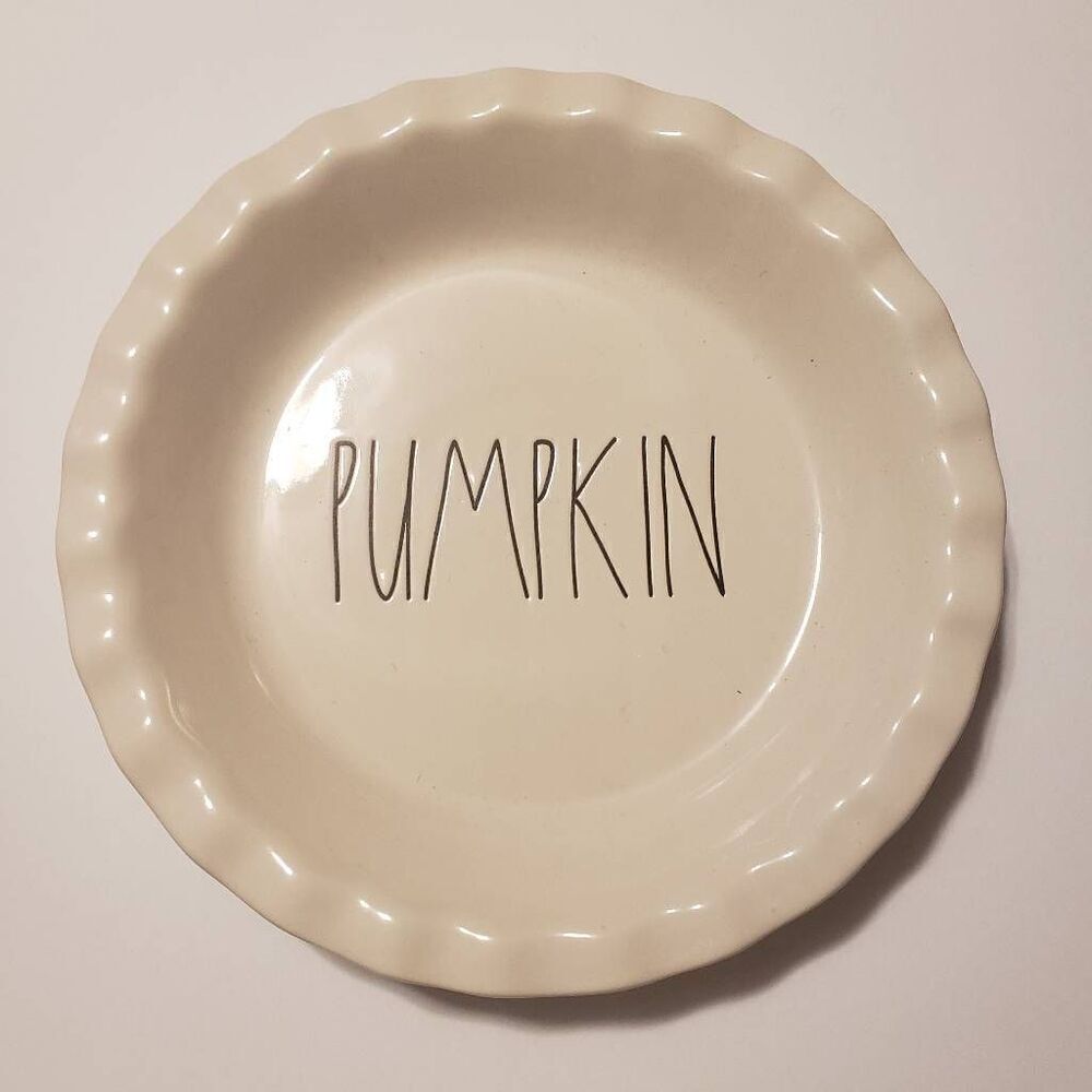 Rae Dunn Magenta Artisian Collection Pie Plate
